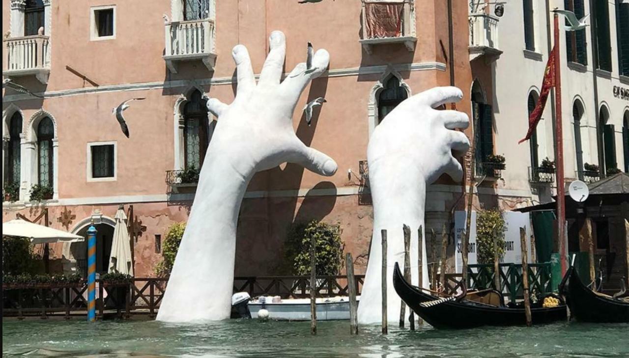 Susy Biennale Apartment - Canal View And Garden Venice Exterior photo